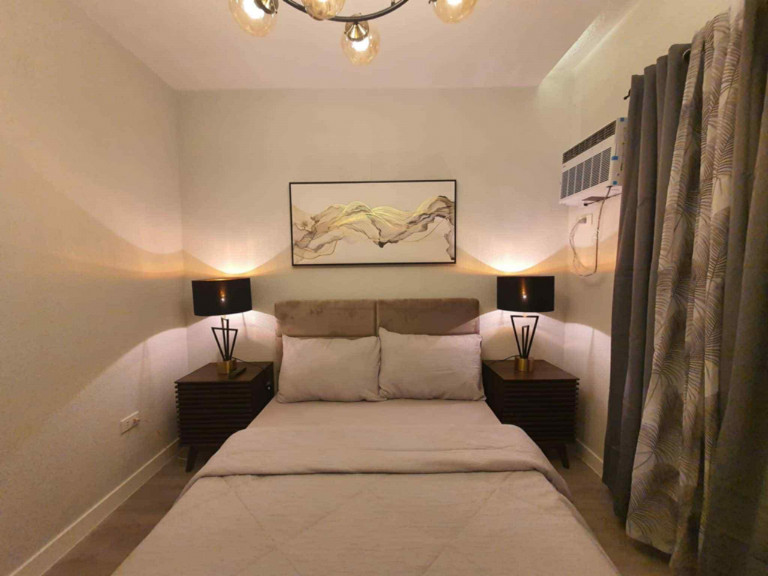 7626a55b-d8f1-4812-b2b7-1efe8298f5be